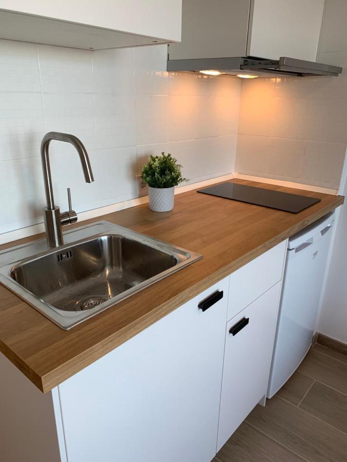 Apartamento Con Vistas Al Mar - Wifi - Aire Acondicionado Empuriabrava Luaran gambar