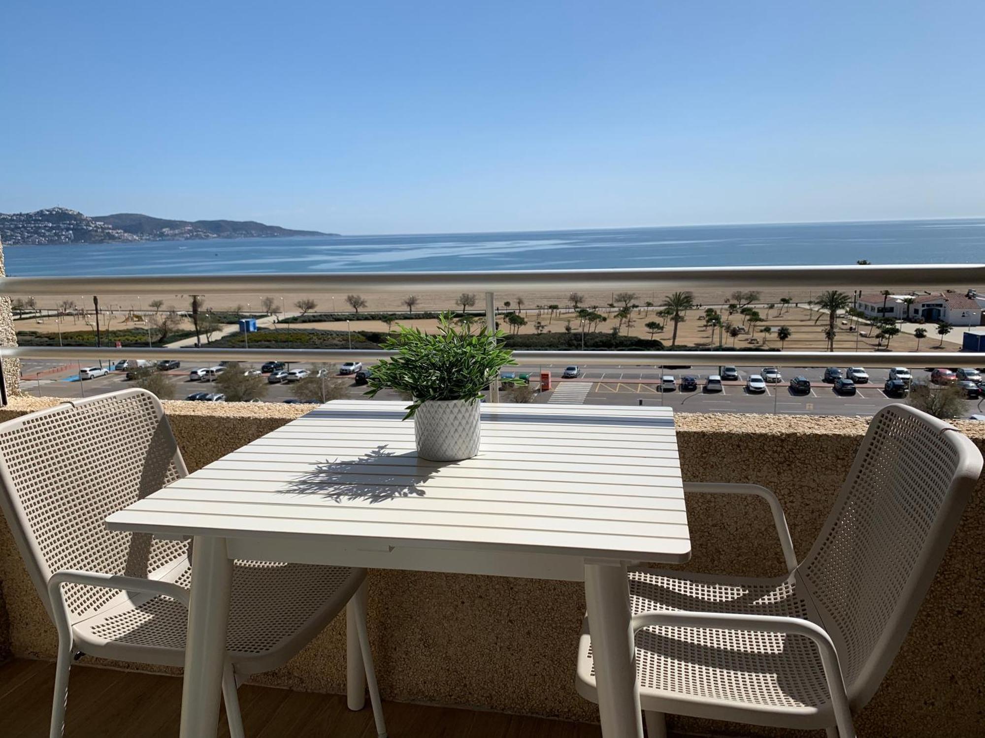 Apartamento Con Vistas Al Mar - Wifi - Aire Acondicionado Empuriabrava Luaran gambar